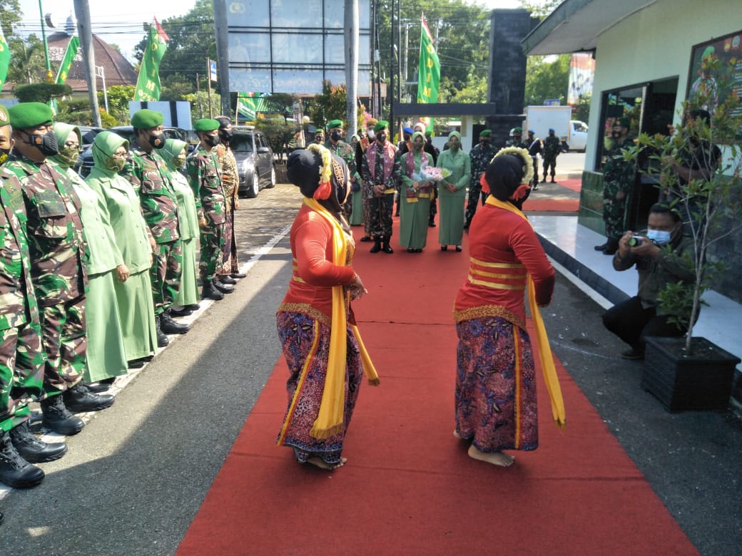 Prajurit Kodim 0720/Rembang, Sambut Kunjungan Kerja Danrem 073/Makutarama